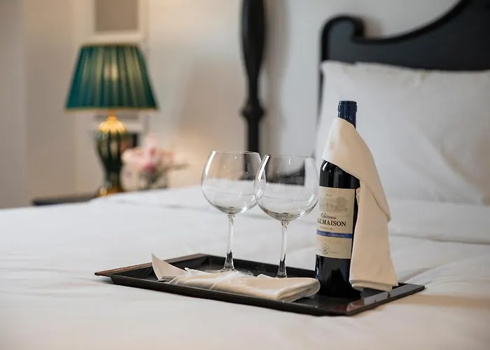 Ha Long Hotels