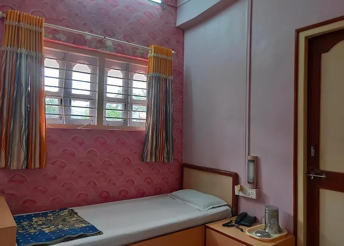 Hotel Ayodhya