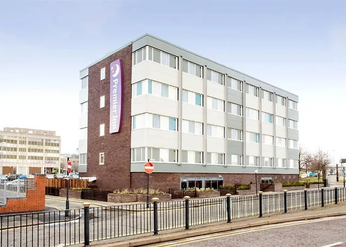Premier Inn Birkenhead Town Centre