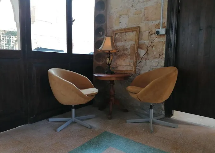 Le Mat Hostel
