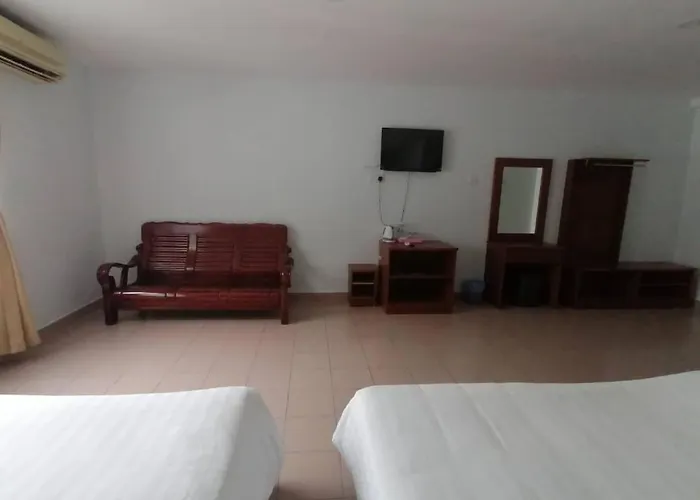 S2 Hotel