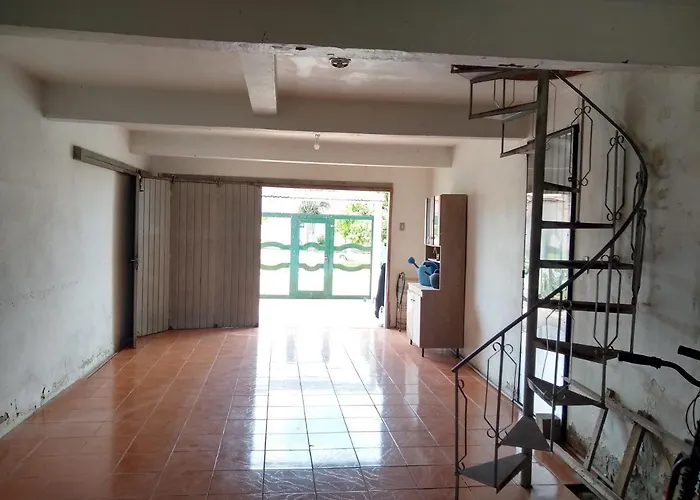 Apartamento para casal. Perto do mar