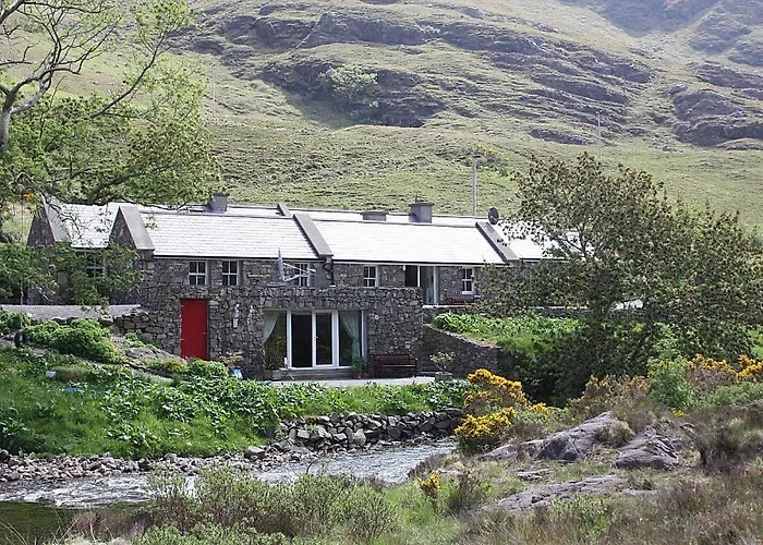 Delphi Lodge