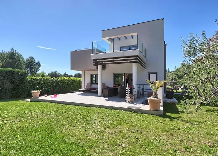 Villa Emilia By Istra Vacation