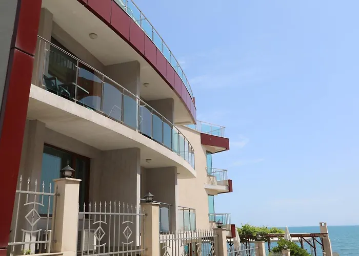 Petrov Family Hotel
