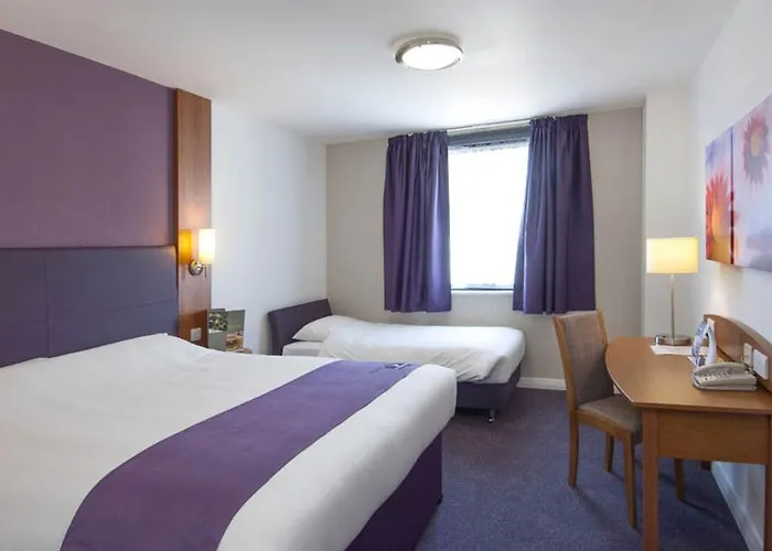 Premier Inn Falkirk East