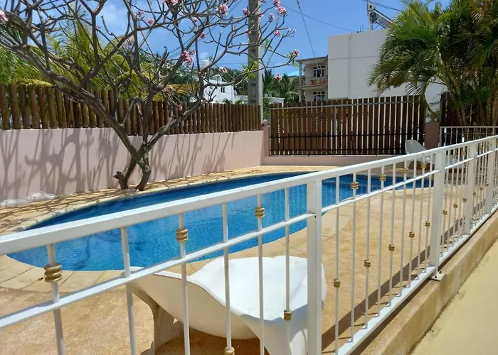 Waynes' Villa