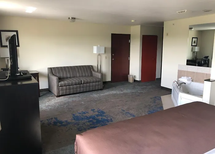 Maquoketa Hotels