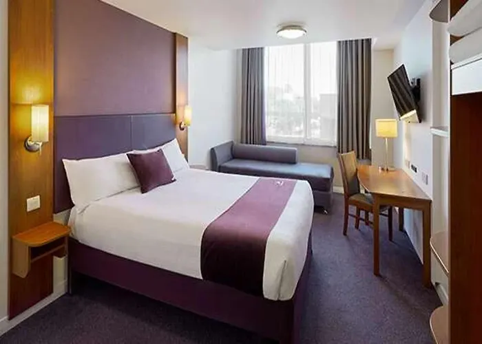 Premier Inn Walsall Town Centre