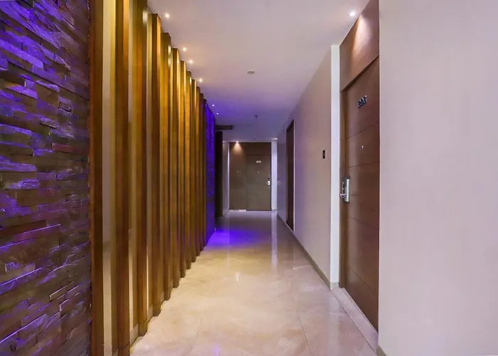 Hotel Elements