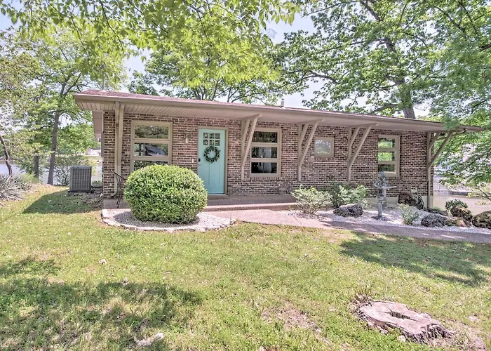 Lake Ozark Beach hotels
