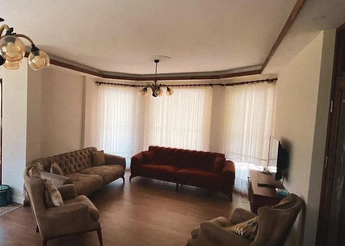 Villen mit privatem Schwimmbad in Yalova (Yalova)