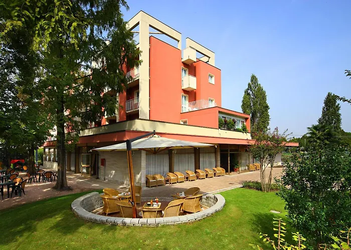 Hotel Aqua