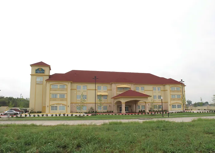 Ennis Hotels