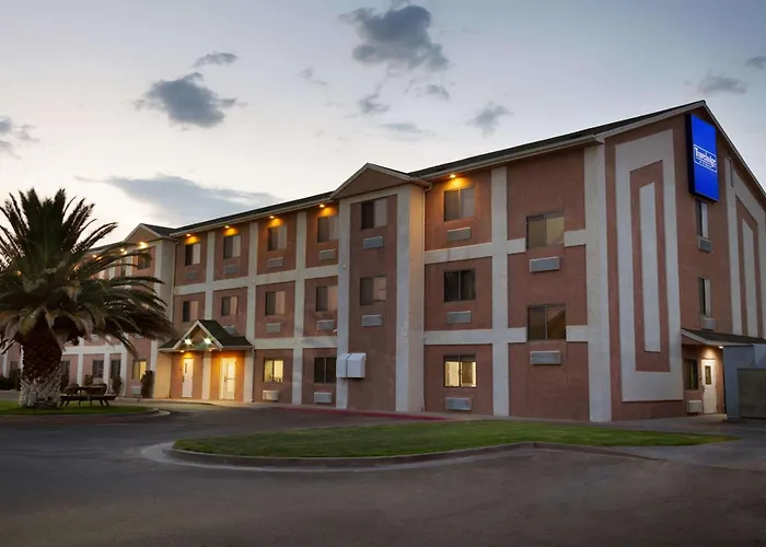 Yermo Hotels