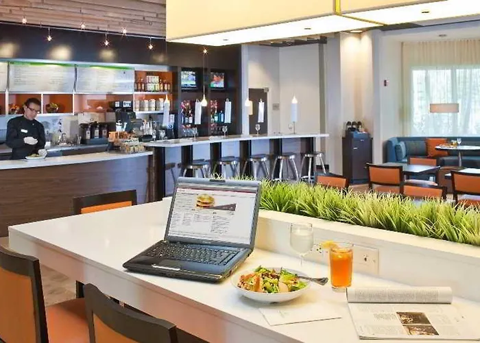 Hialeah Gardens Hotels