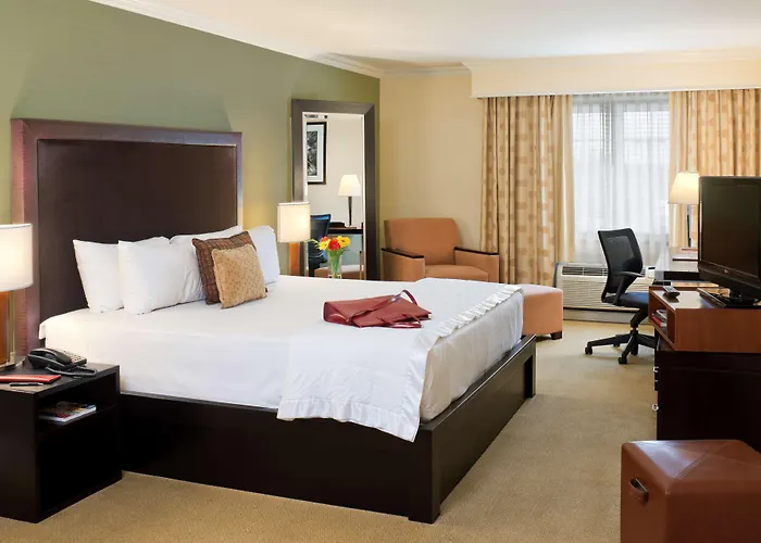 Livingston Hotels
