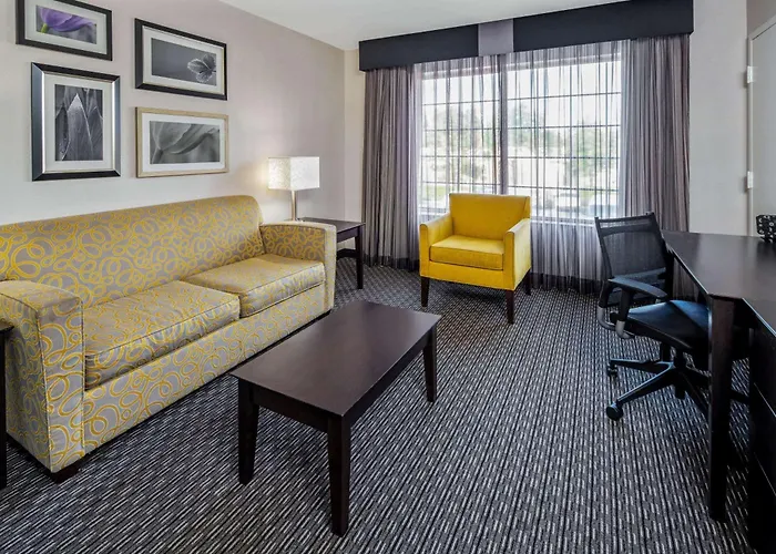 La Quinta By Wyndham Anaheim