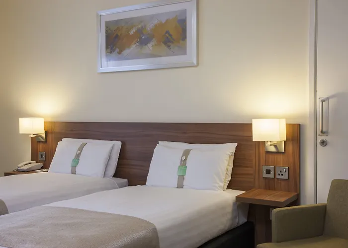 Colchester Hotels