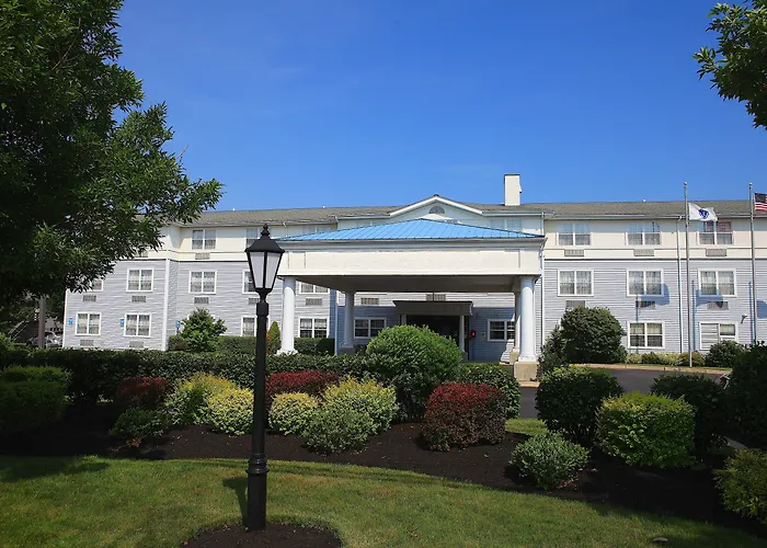 Plymouth Hotels