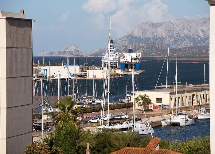 Hôtels à côté de Musée archéologique national d'Olbia