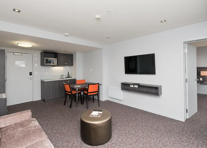 Pahiatua Hotels