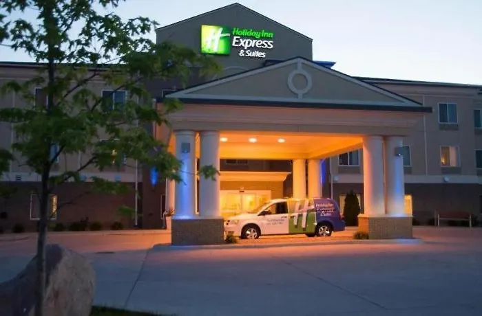 Holiday Inn Express & Suites Northwood