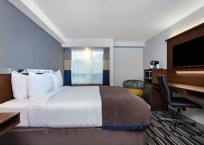 Portage la Prairie Hotels