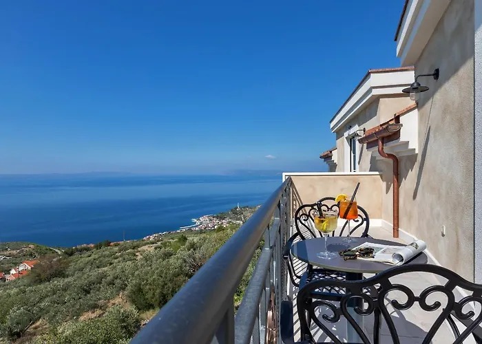Podgora (Split-Dalmatia) Hotels
