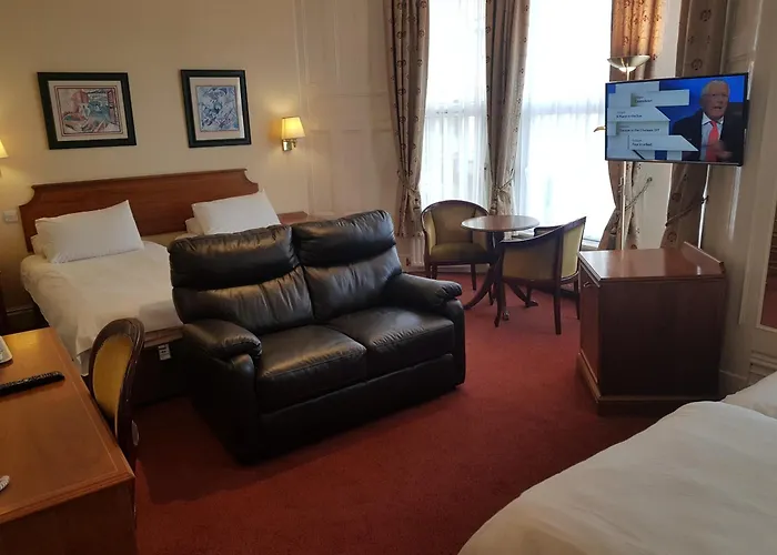 Welbeck Hotel & Apartments Iom