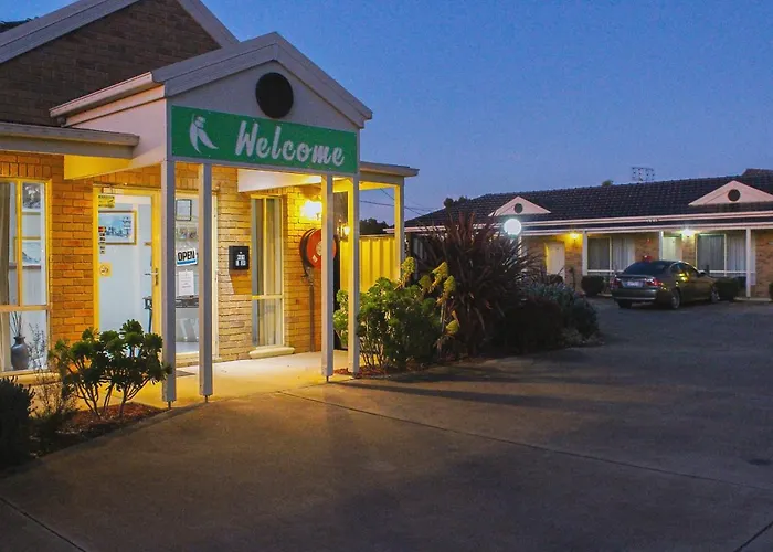 Moama Hotels