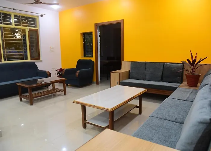 Hotel Nikunj