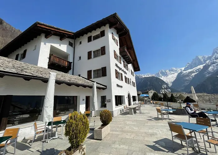 Hotels in Soglio GR