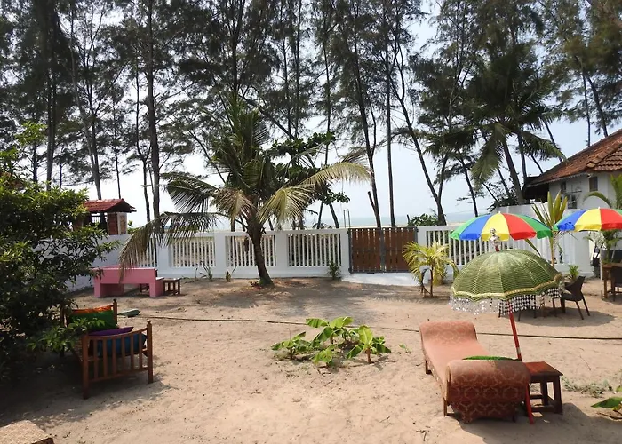 Alleppey Beach Garden