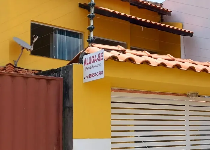 Casa Amarela na Praia de Guaibim-Taquari