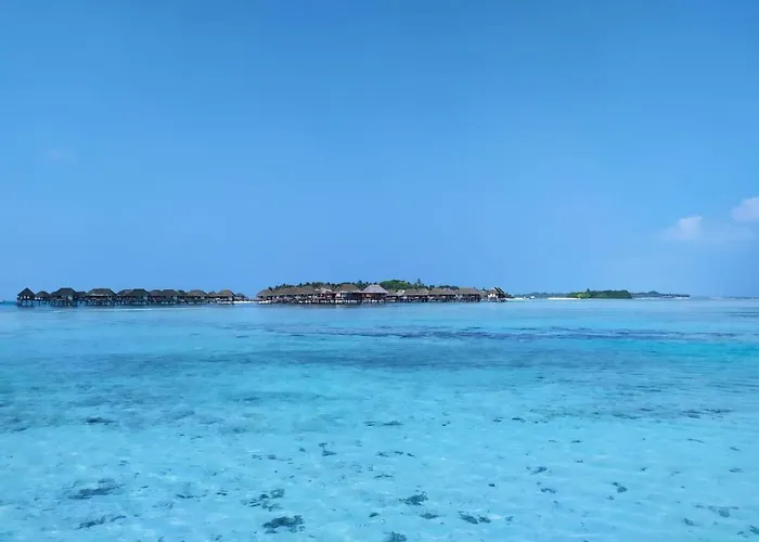 Huraa Hotels
