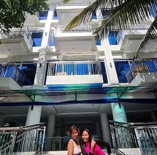 Aundanao Oasis Beach