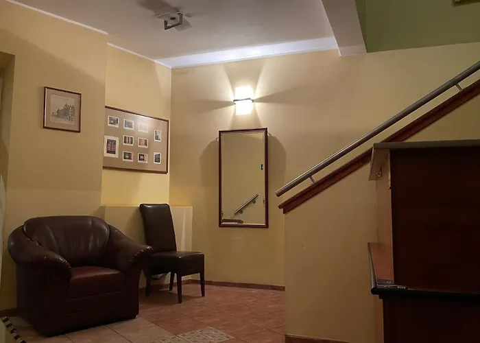 Hotel Omega