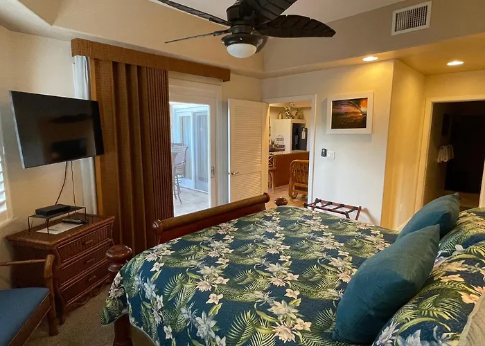 Beach Villas At Kahalu'U