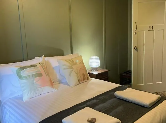 Tyalgum Hotels