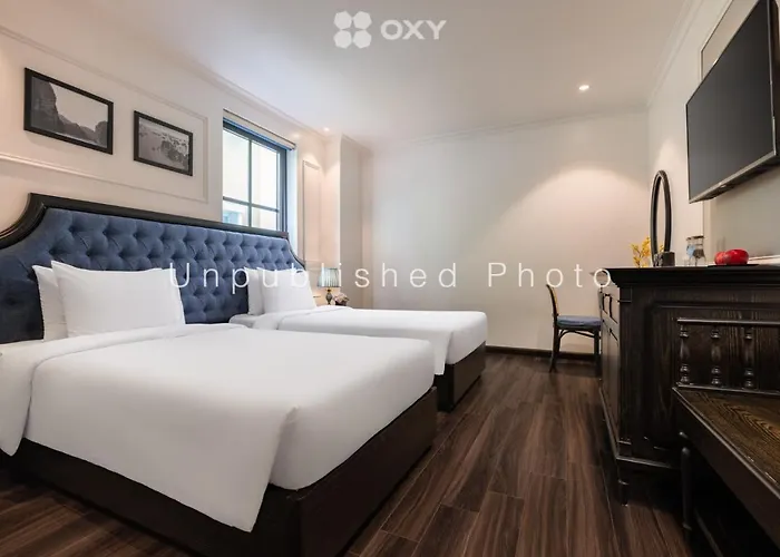 Ha Long Beach hotels