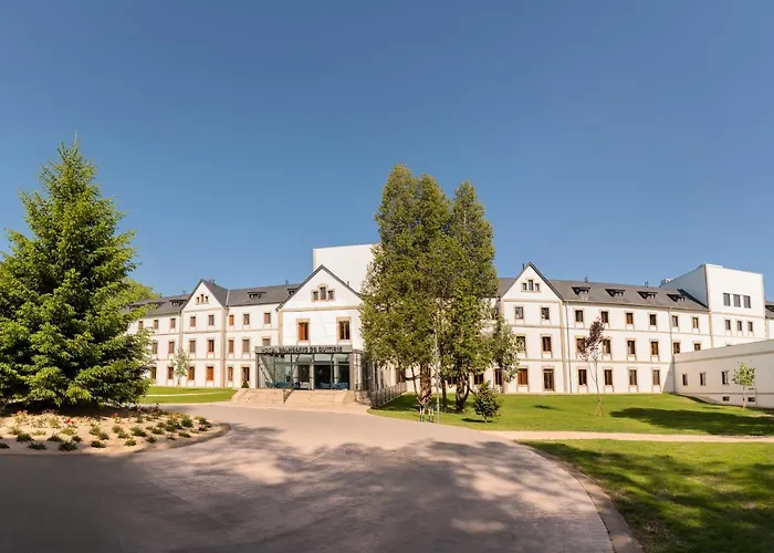 Guitiriz Hotels