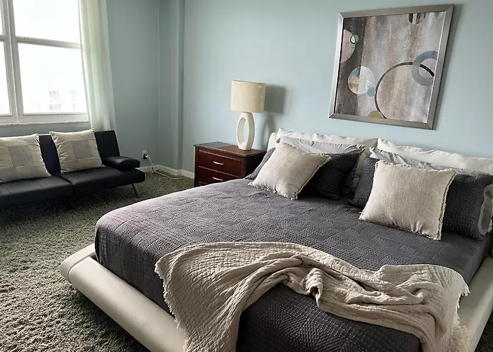 Penthouse Beach Front 1St Line, 2 Bedroom 2 Ba, New Decoration & Furnitures, Unobstructed View Of The Beautiful Atlantic, Free Parking