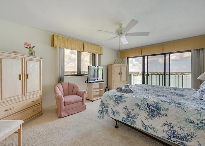 Marco Island Condo W/ Ocean Views + Resort Perks!