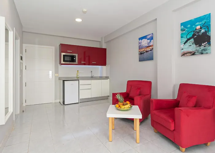 Costa Teguise Beach hotels