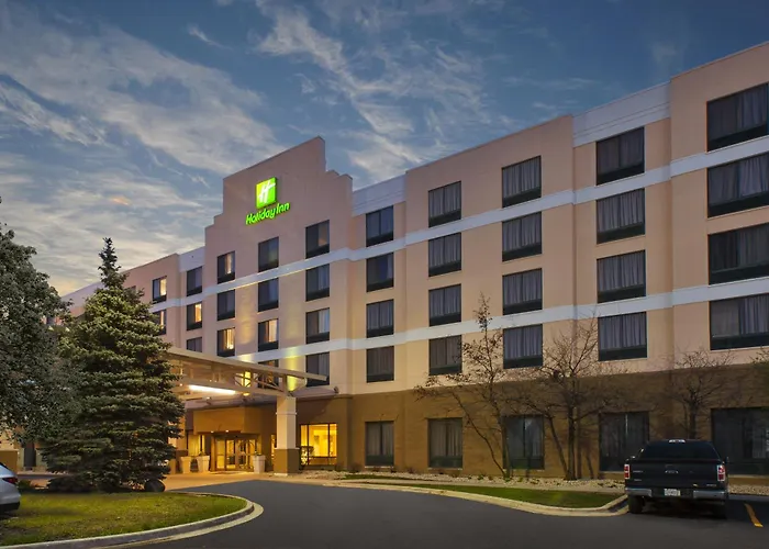 Bolingbrook Hotels With Jacuzzi in Room