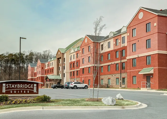 Lanham Hotels