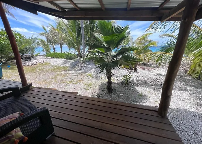 Rangiroa Hotels