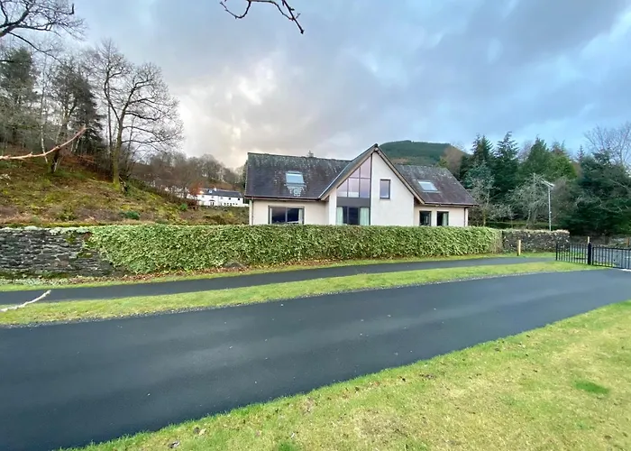 The Beach House Loch Lomond