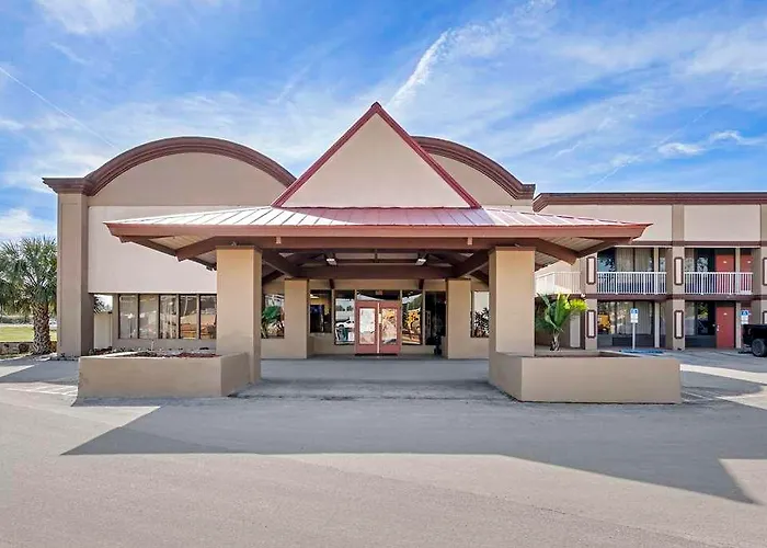 Homosassa Hotels